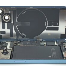 Apple iPhone 14 teardown