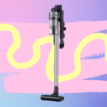samsung vacuum against a purple and pink background with a curvy yellow line 
